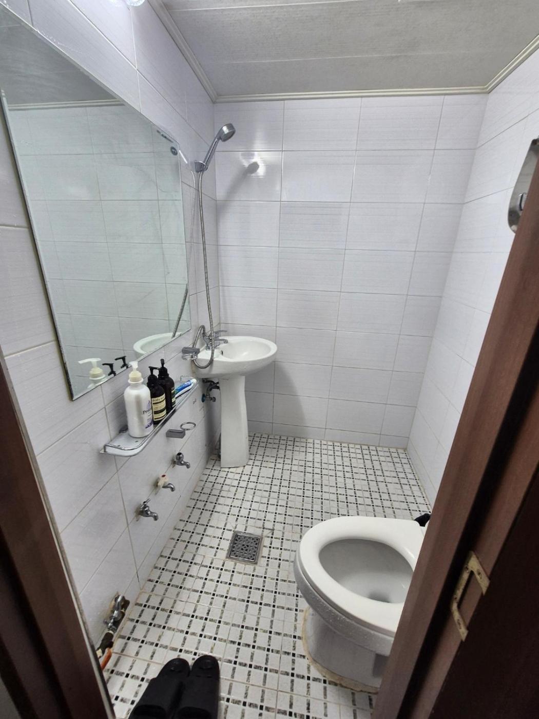 Joyful Stay Сеул Экстерьер фото