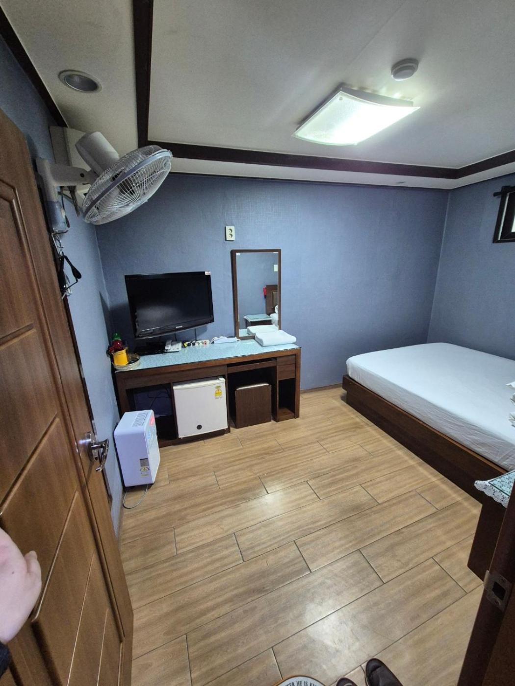 Joyful Stay Сеул Экстерьер фото