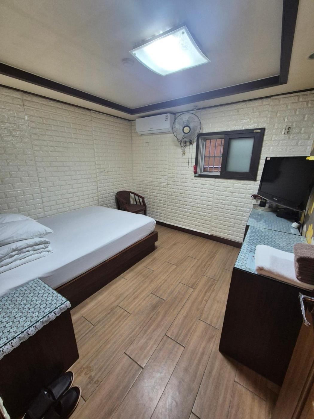Joyful Stay Сеул Экстерьер фото