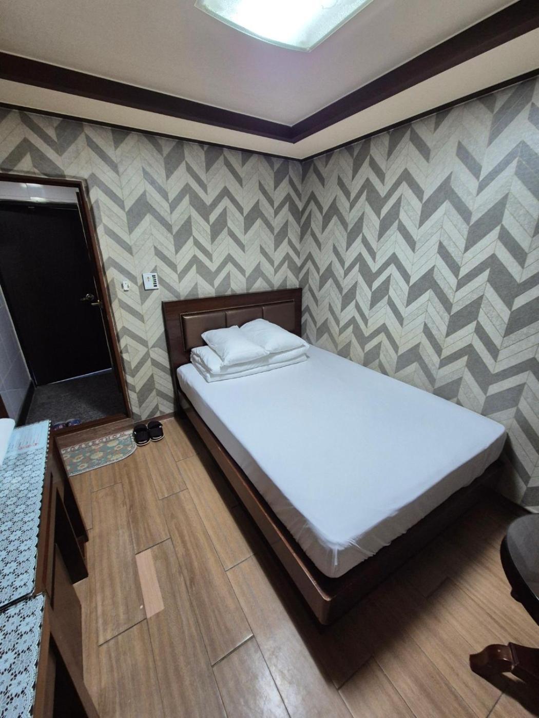 Joyful Stay Сеул Экстерьер фото