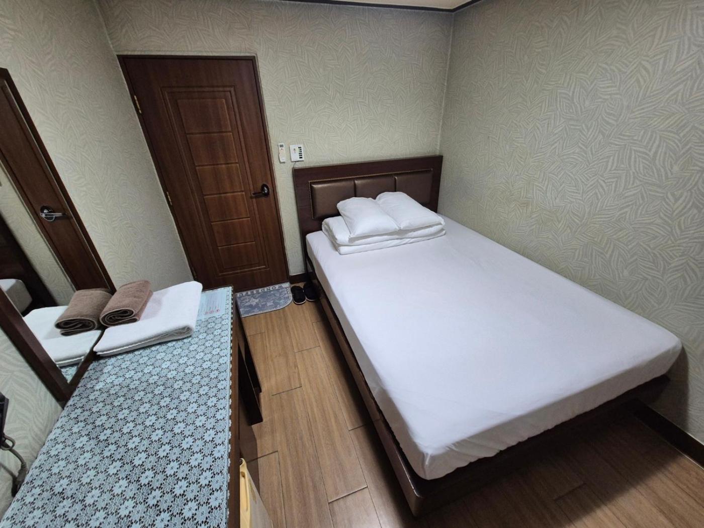 Joyful Stay Сеул Экстерьер фото